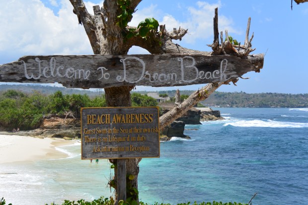 dream beach nusa lembongan