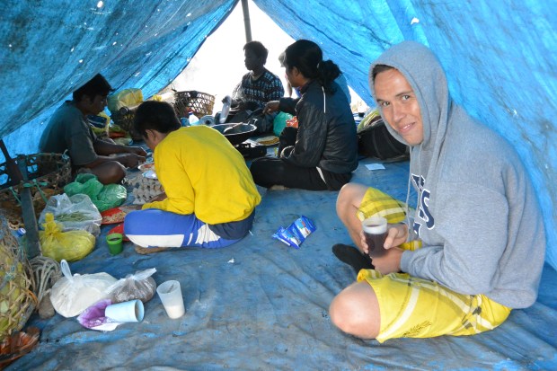 hiking mount rinjani